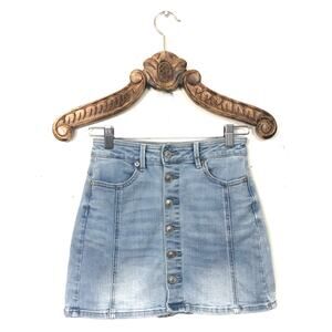 American Eagle Light Wash Denim Mini A-line Skirt Button Front High Rise 00